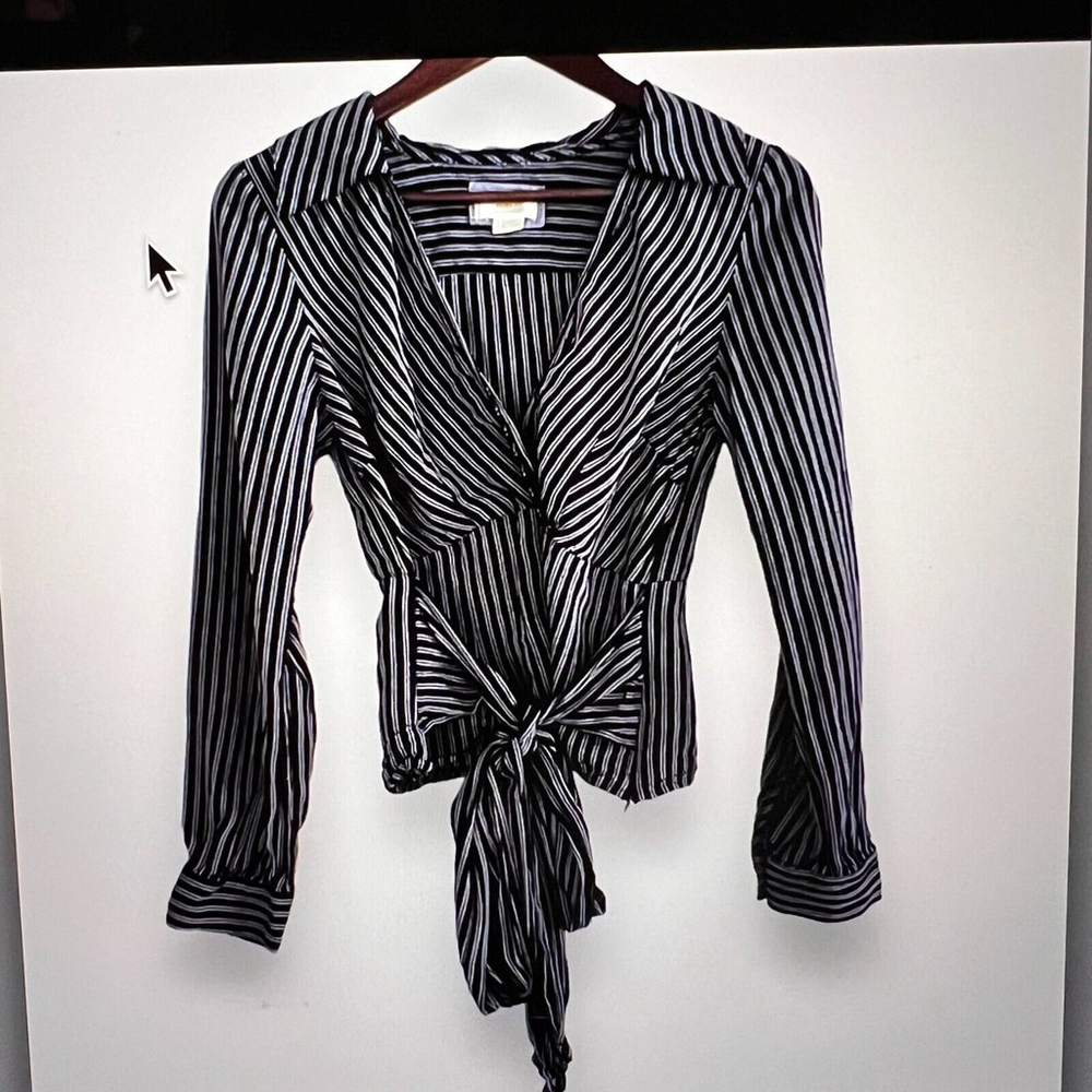 MAEVE by Anthropologie Blue & White Blouse long sleeve tie-waist v-neck zipper